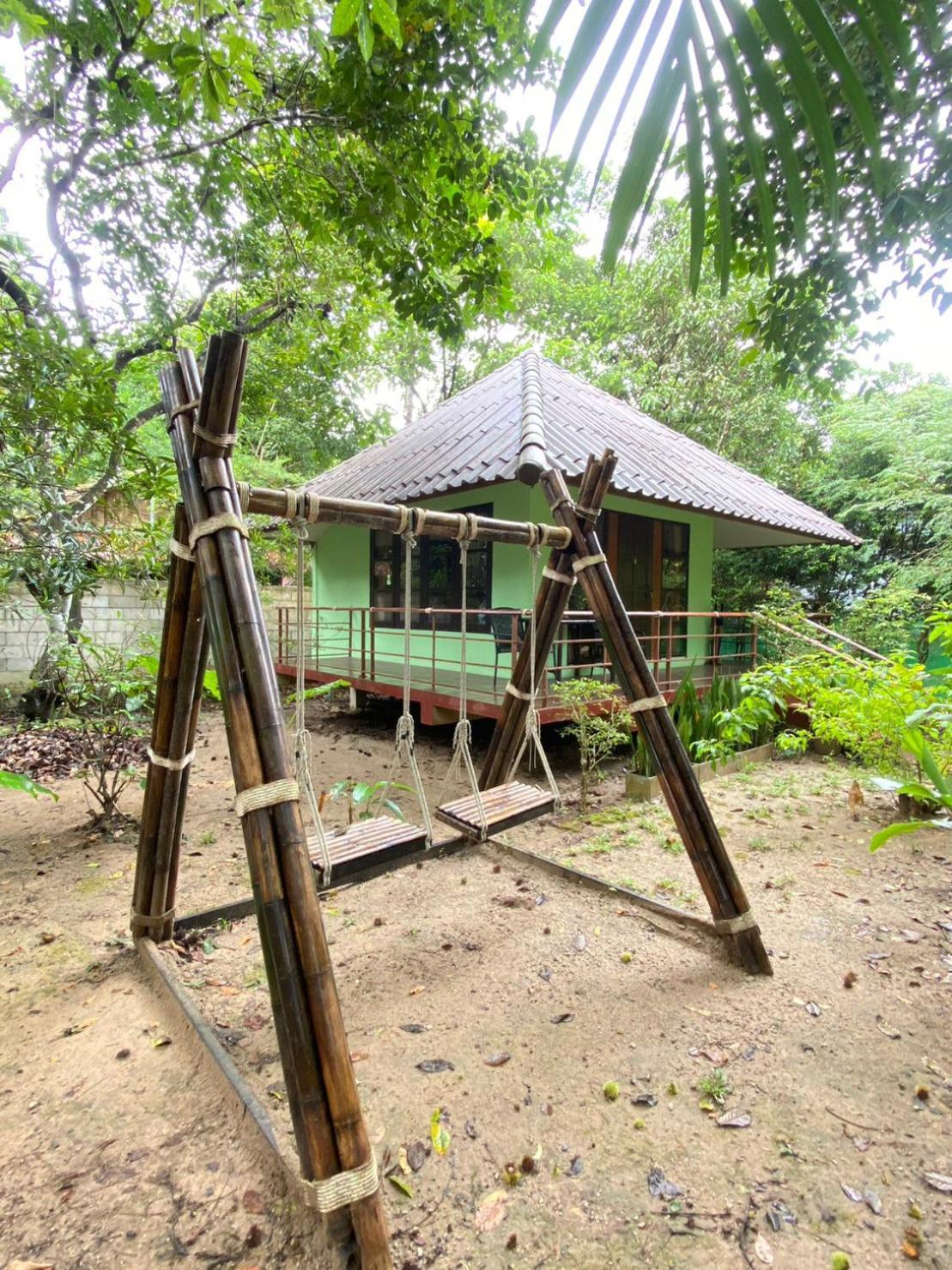 Khao Sok River & Jungle Bungalow Khao Sok National Park Exterior photo